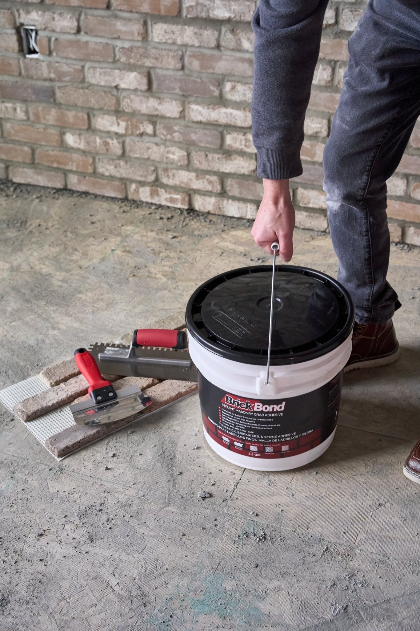 Brick Bond 3.5-Gallon Adhesive – Ready-to-Use for Brick, Stone & Tile